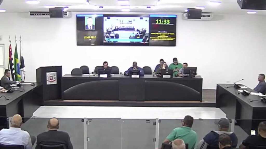 reducao-salarial-da-gcm-gera-debate-na-camara-de-nova-odessa