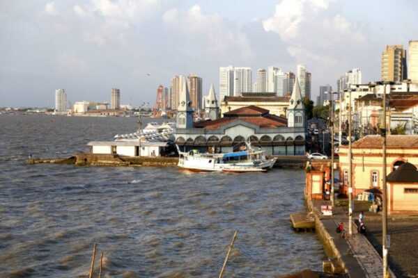 em-belem-para-a-cop30,-jornalistas-estrangeiros-sao-vitimas-de-assalto